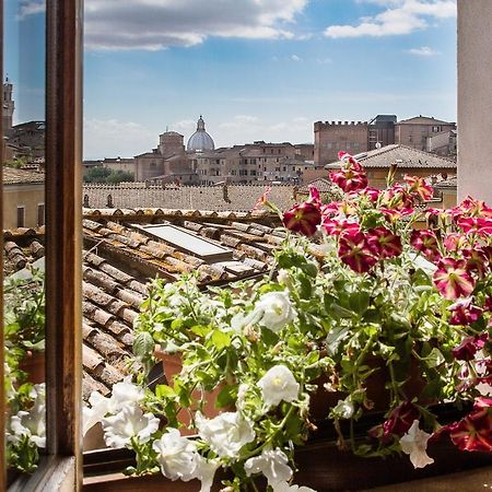 A Casa Mastacchi Bed & Breakfast Siena Bagian luar foto