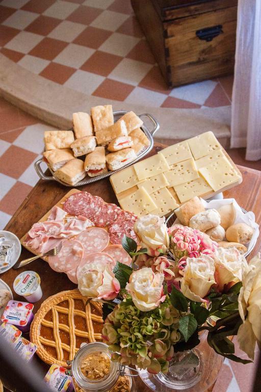 A Casa Mastacchi Bed & Breakfast Siena Bagian luar foto